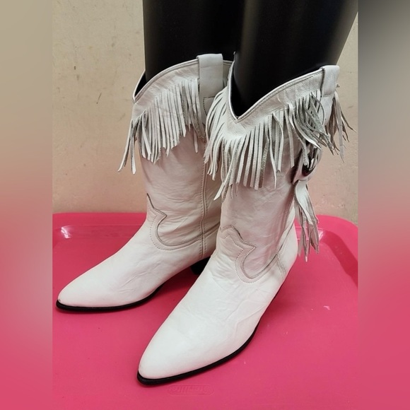 ACME Shoes - Vintage Acme fringe cowboy western boots